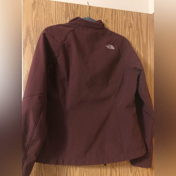 North Face softShell Jacket - Picture 3 of 4